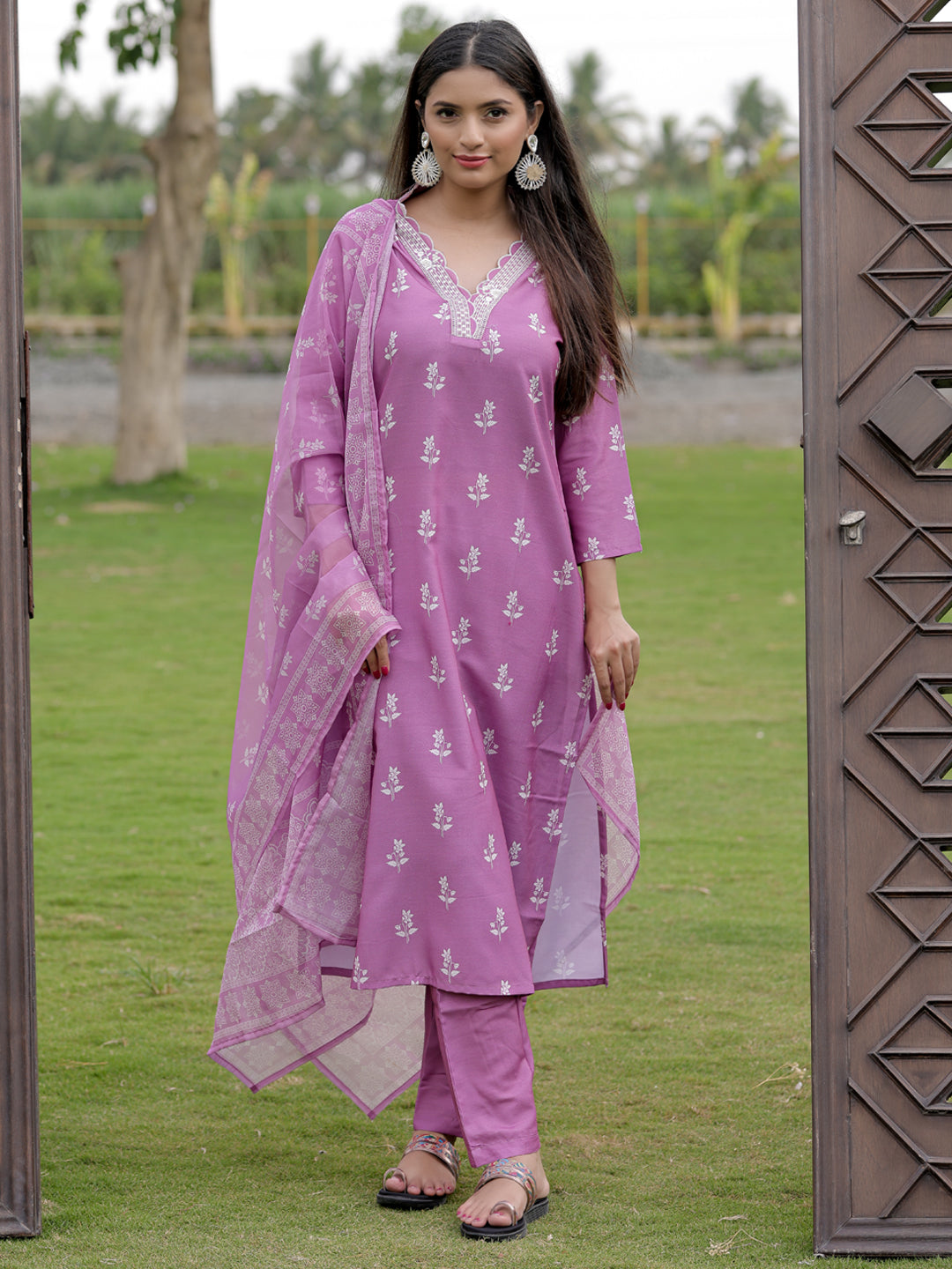 Mauve Cotton Embroidered Kurta Pant Set