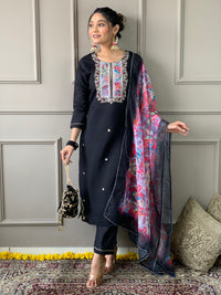 Midnight Black Floral Kurta Set