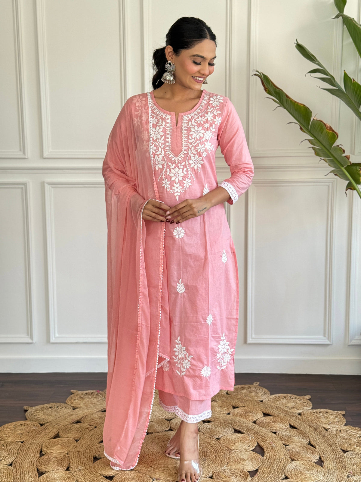 Pink Floral Embroidered Kurta Pant