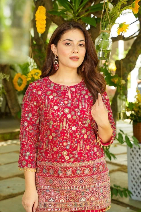 Red Embroidered Heavy Crepe Silk Kurta Pant Set
